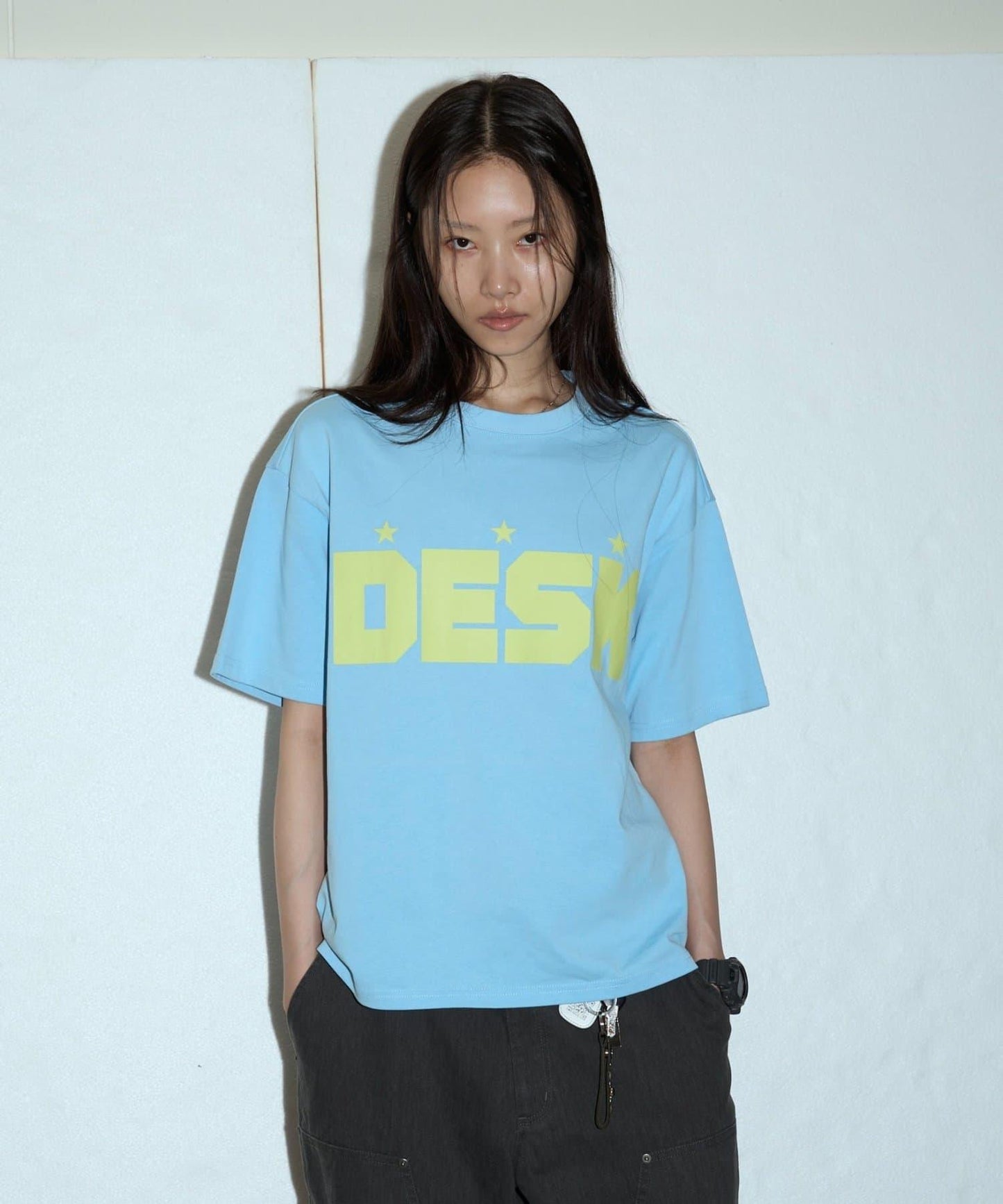 OFFICE SERVICES DESK TEE
