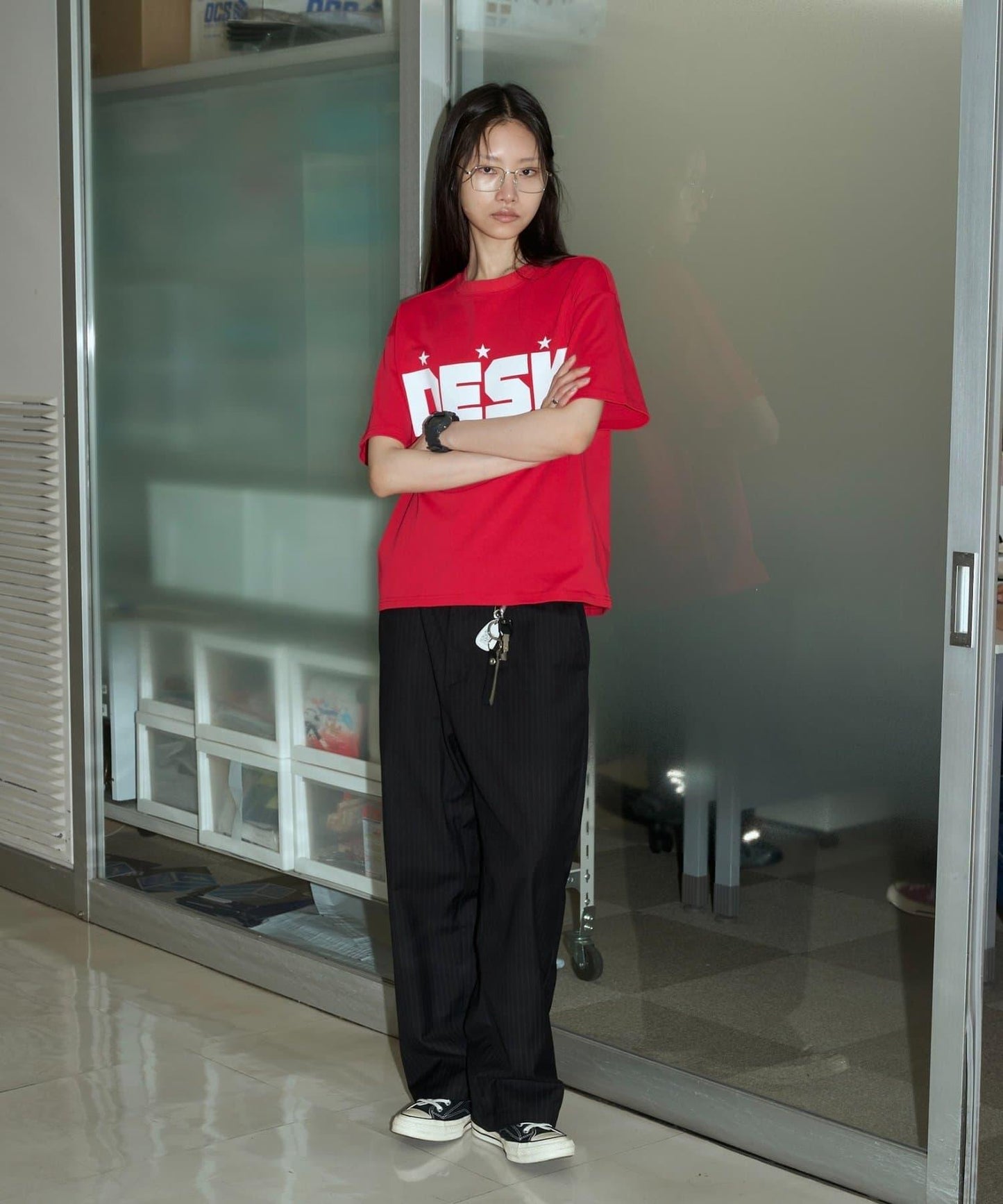 OFFICE SERVICES DESK TEE