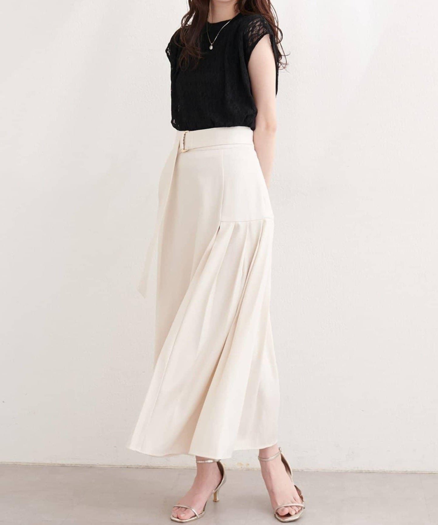 natural couture 接觸冷感蕾絲疊層針織衫