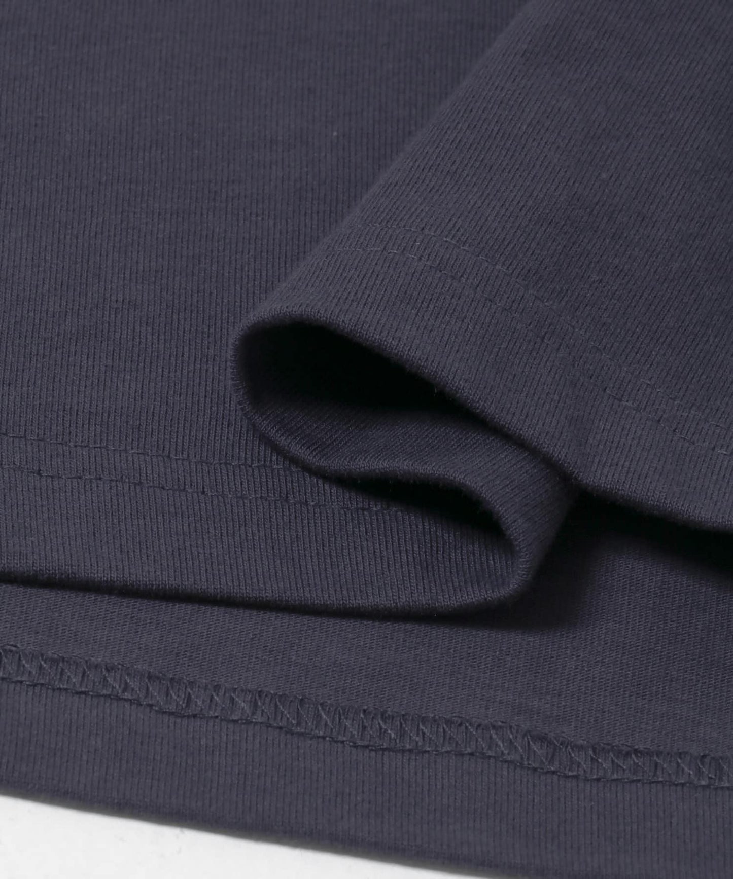 刺繡短袖T恤