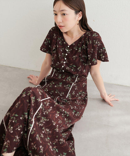 V領碎花連衣裙