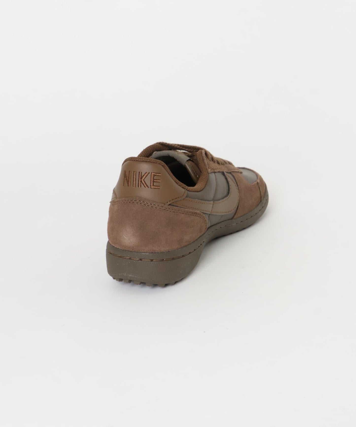 NIKE 菲爾德 General