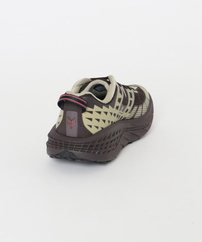 HOKA ONEONE SPEEDGOAT 2