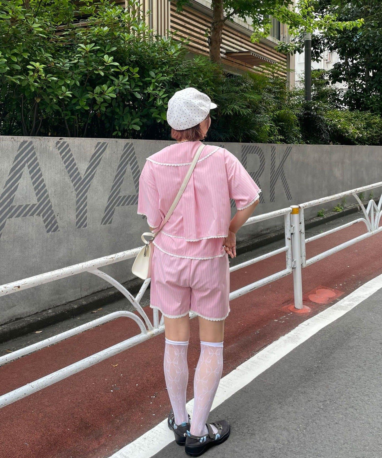 HELLO.SANFRANCISCO/ハローサンフランシスコ 大翻領條紋短款襯衫