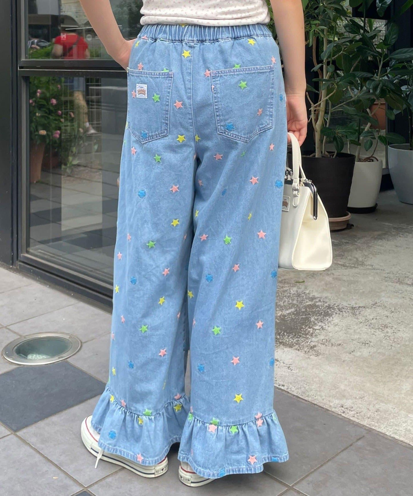 HELLO.SANFRANCISCO 裾邊荷葉邊星形刺繡牛仔褲