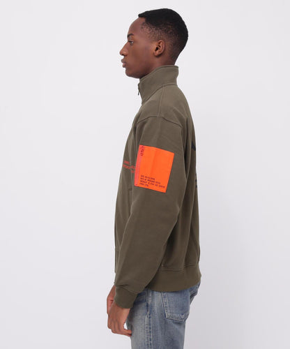 &DEPOT限定 REMODEL DESIGN STAND ZIP SWEAT