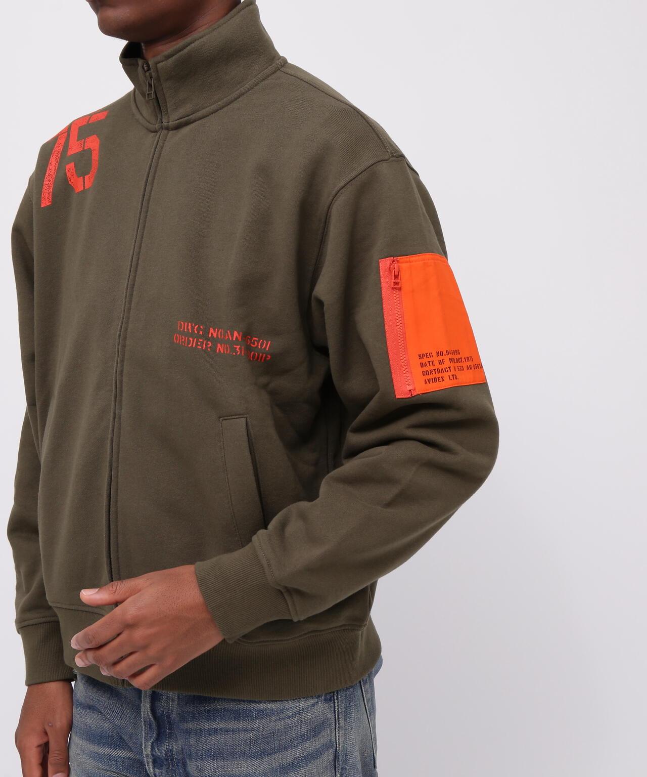 &DEPOT限定 REMODEL DESIGN STAND ZIP SWEAT