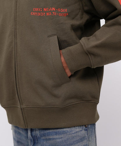 &DEPOT限定 REMODEL DESIGN STAND ZIP SWEAT