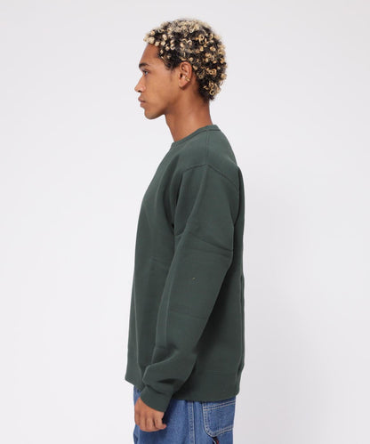 &DEPOT限定 LOGO CREW SWEAT