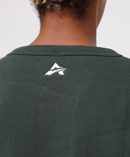 &DEPOT限定 LOGO CREW SWEAT