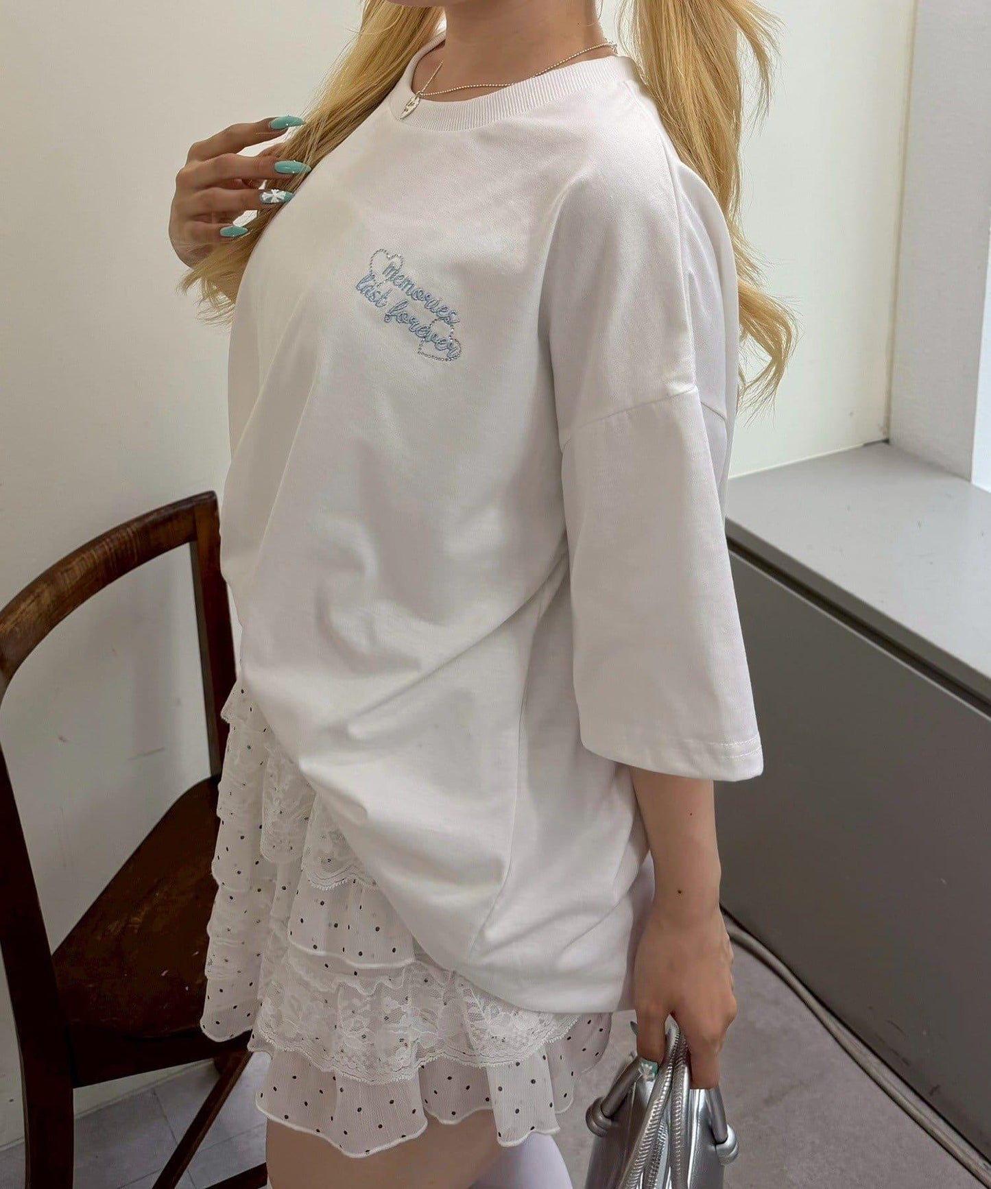 【continuer】圓點Logo BigTee