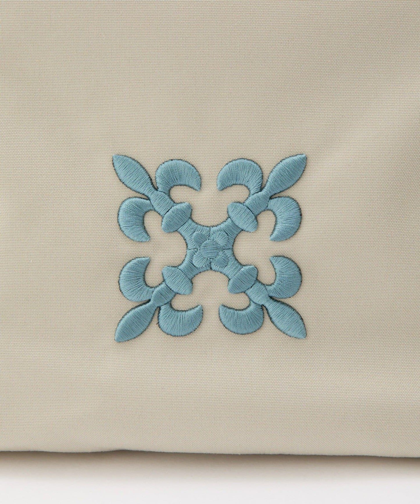 Monogram刺繡 CORDURA尼龍托特包