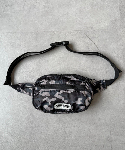 OUTDOOR PRODUCTS 彩色斜挎包