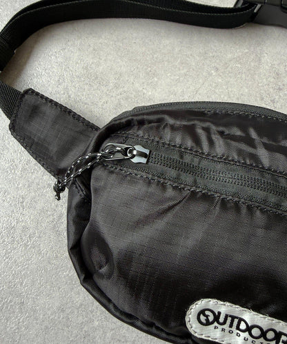 OUTDOOR PRODUCTS 彩色斜挎包