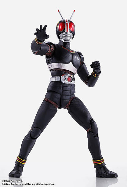 假面騎士 S.H.Figuarts（真骨彫製法） 仮面ライダーBLACK Kingstone《FLASH》Edition（初回限定臺座付屬）