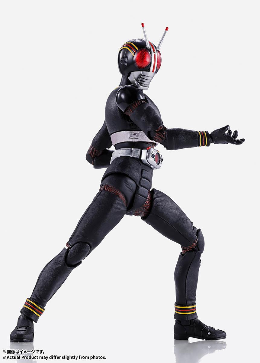 假面騎士 S.H.Figuarts（真骨彫製法） 仮面ライダーBLACK Kingstone《FLASH》Edition（初回限定臺座付屬）