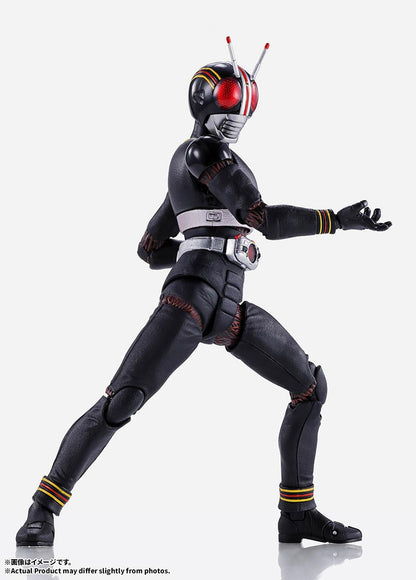 假面騎士 S.H.Figuarts（真骨彫製法） 仮面ライダーBLACK Kingstone《FLASH》Edition（初回限定臺座付屬）