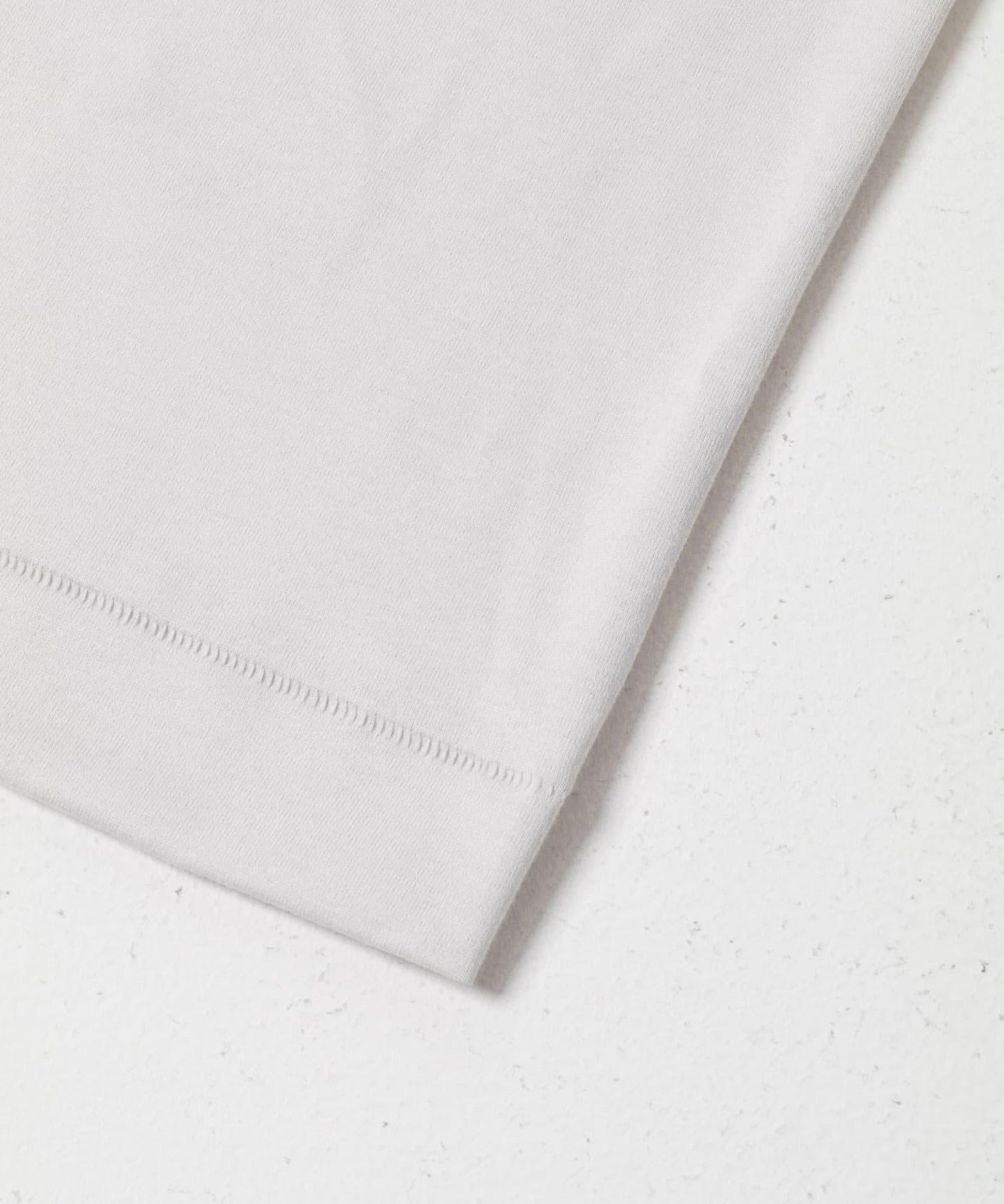 ATON SUVIN 60/2 OVERSIZED T恤