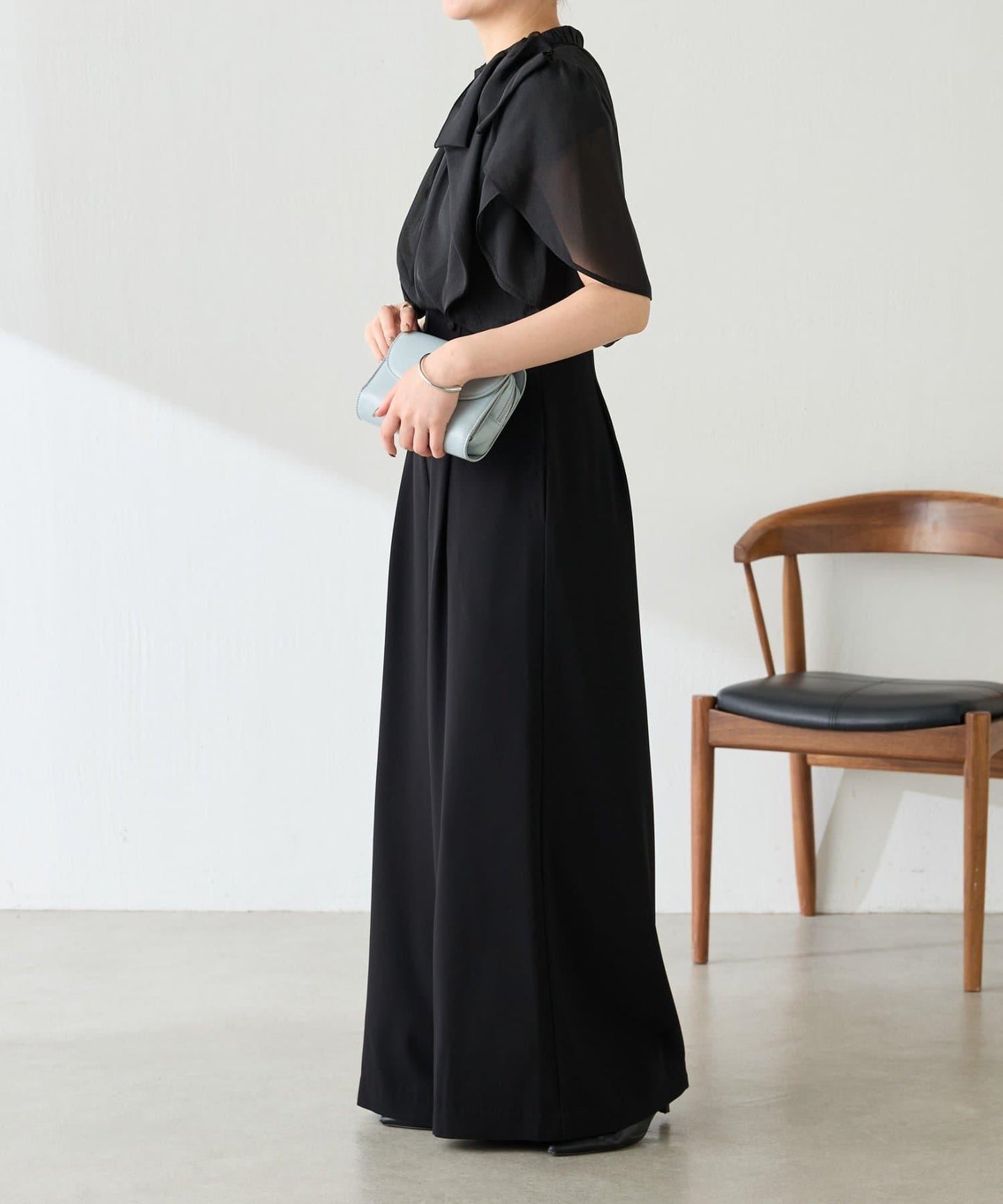 【場合】背面緞面連體褲