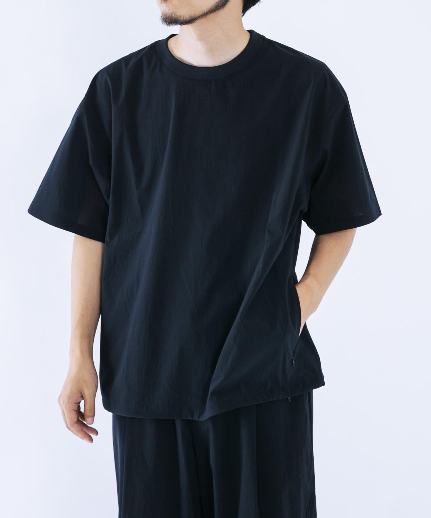 吸溼速乾透氣輕量 DOT AIR SHORT-SLEEVE PULLOVER