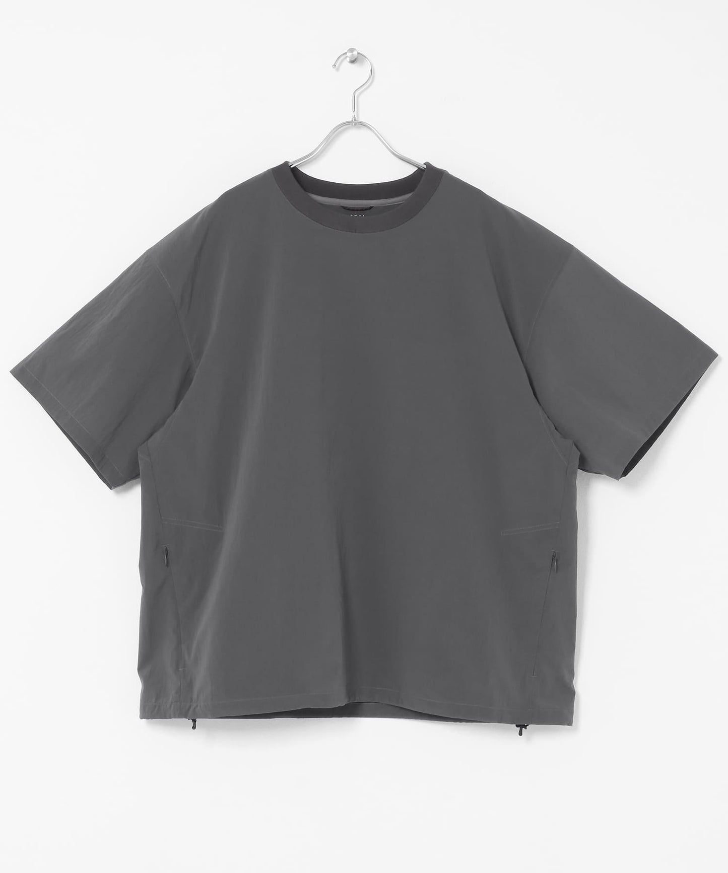 吸溼速乾透氣輕量 DOT AIR SHORT-SLEEVE PULLOVER