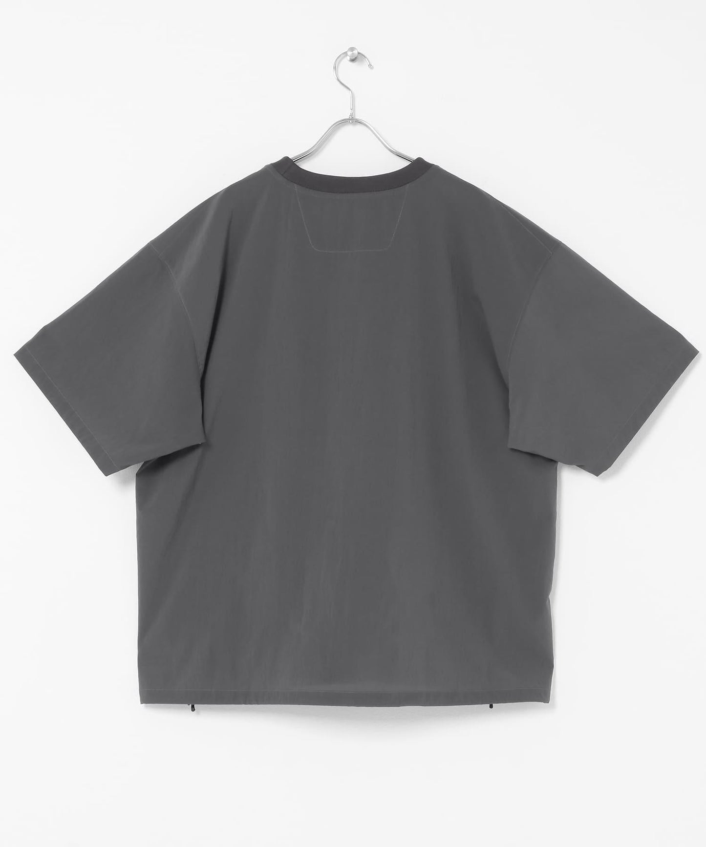 吸溼速乾透氣輕量 DOT AIR SHORT-SLEEVE PULLOVER