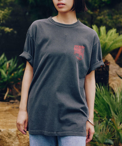 MANASTASH/マナスタッシュ/SALMON MARKET CENTER TEE 【EC限定商品】