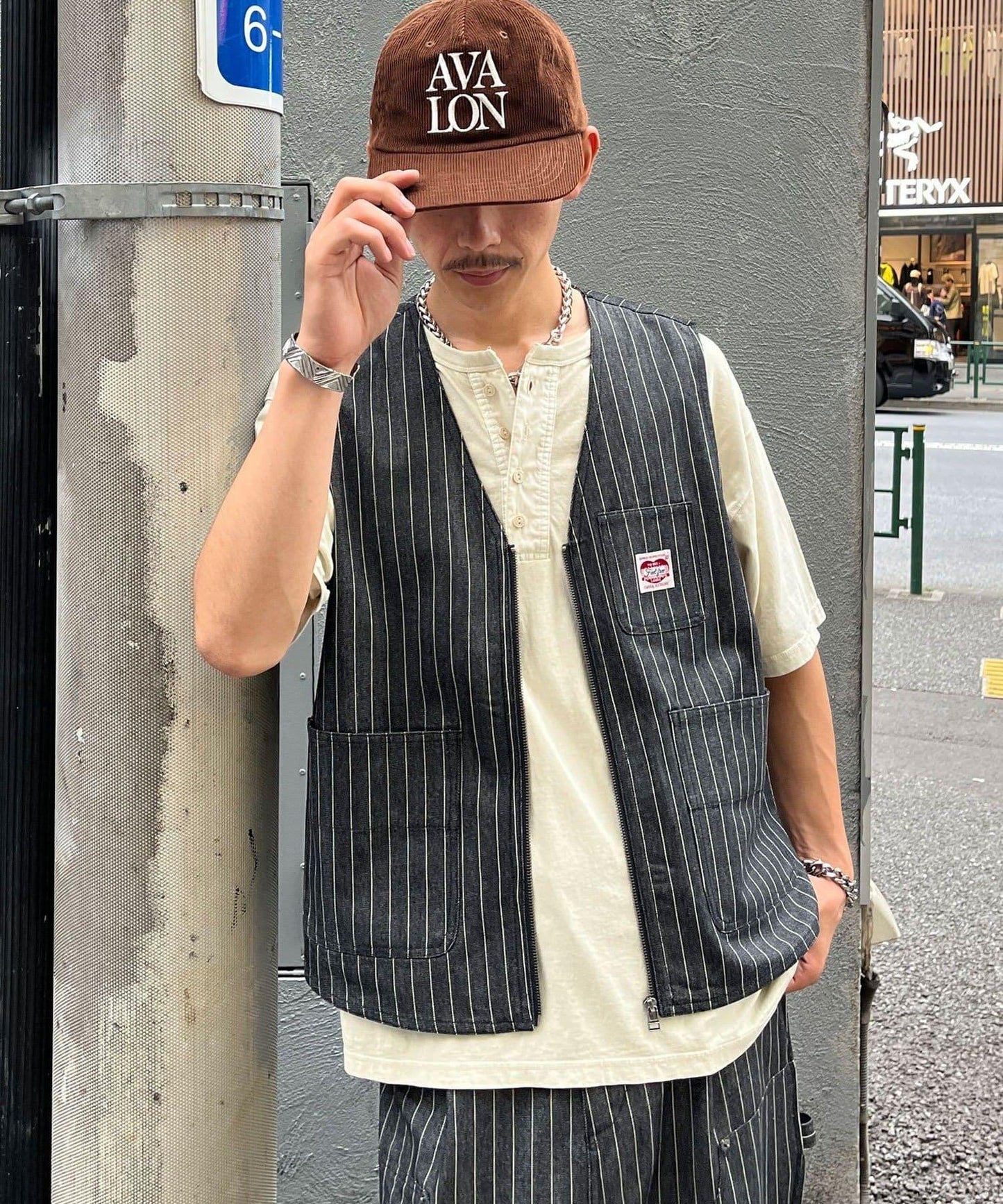 條紋牛仔馬甲