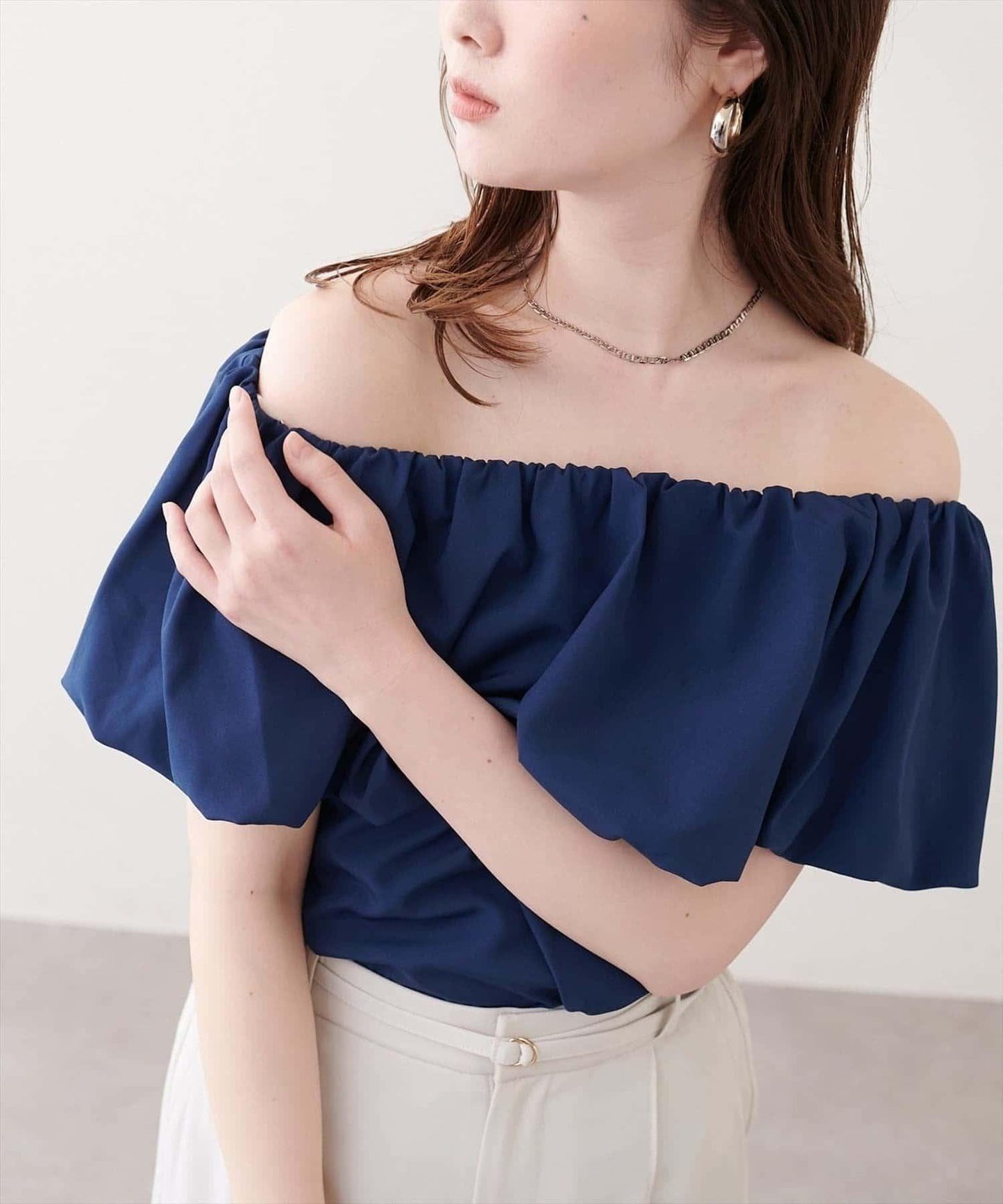 natural couture 多穿法露肩泡泡袖上衣
