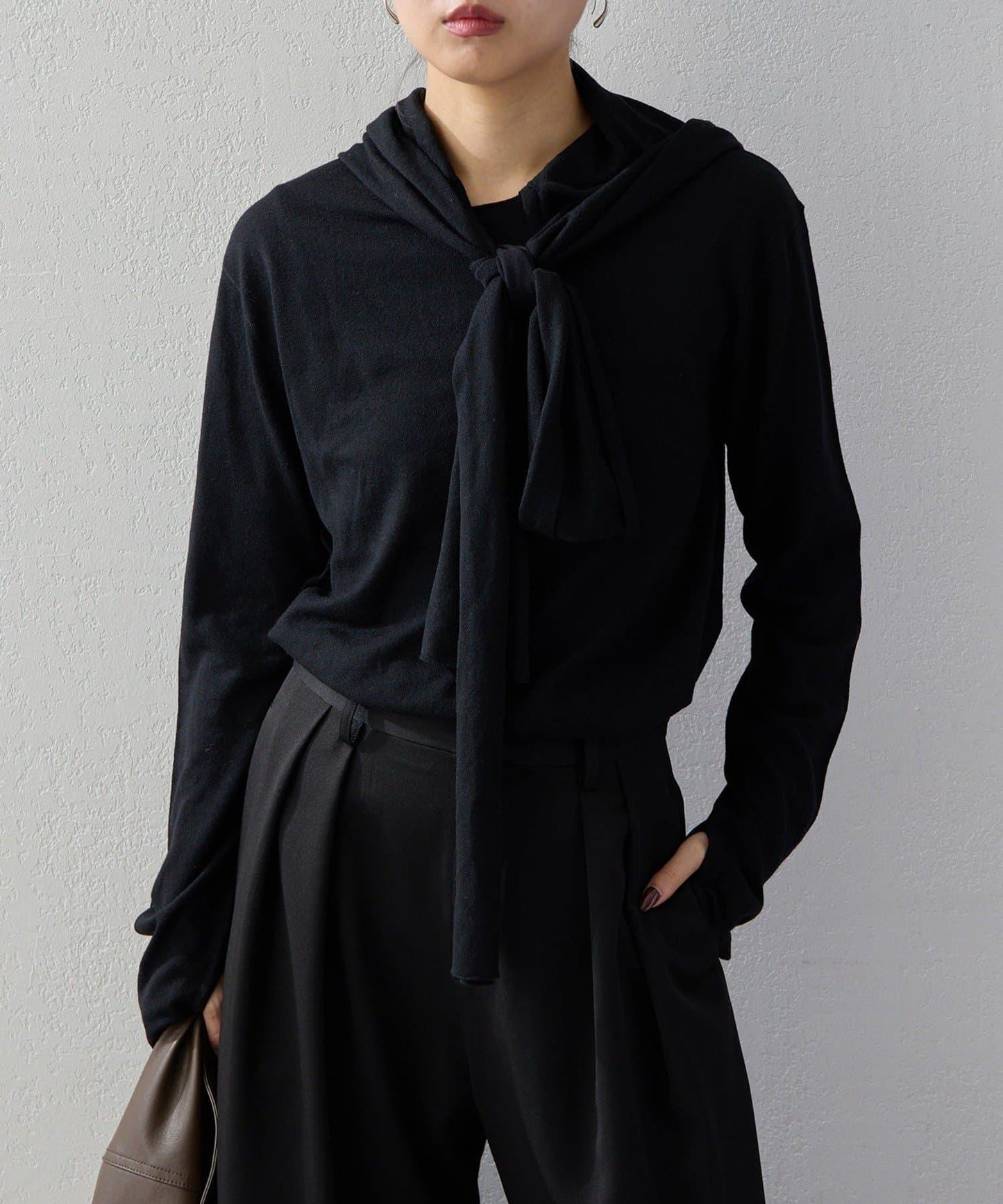2026AW Debut UNFORM 羊絨混紡連帽蝴蝶結針織衫