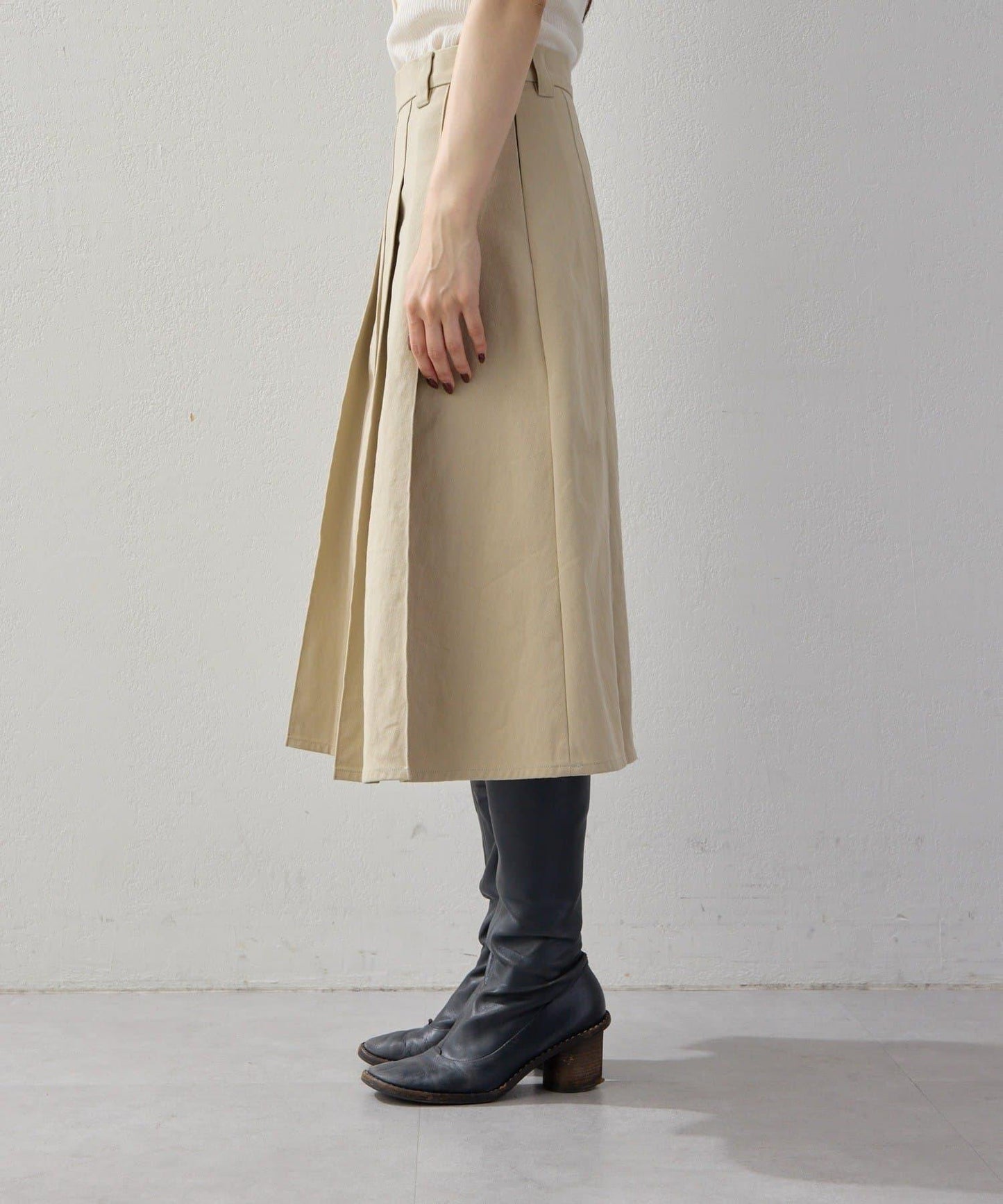 【2026AW Debut】【UNFORM】中長款打褶半身裙