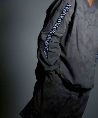 UMBRO × 04 Limited Sazabys 尼龍套頭衫
