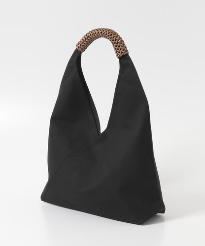 KAMARO’AN WOVEN TRIANGLE BAG 58