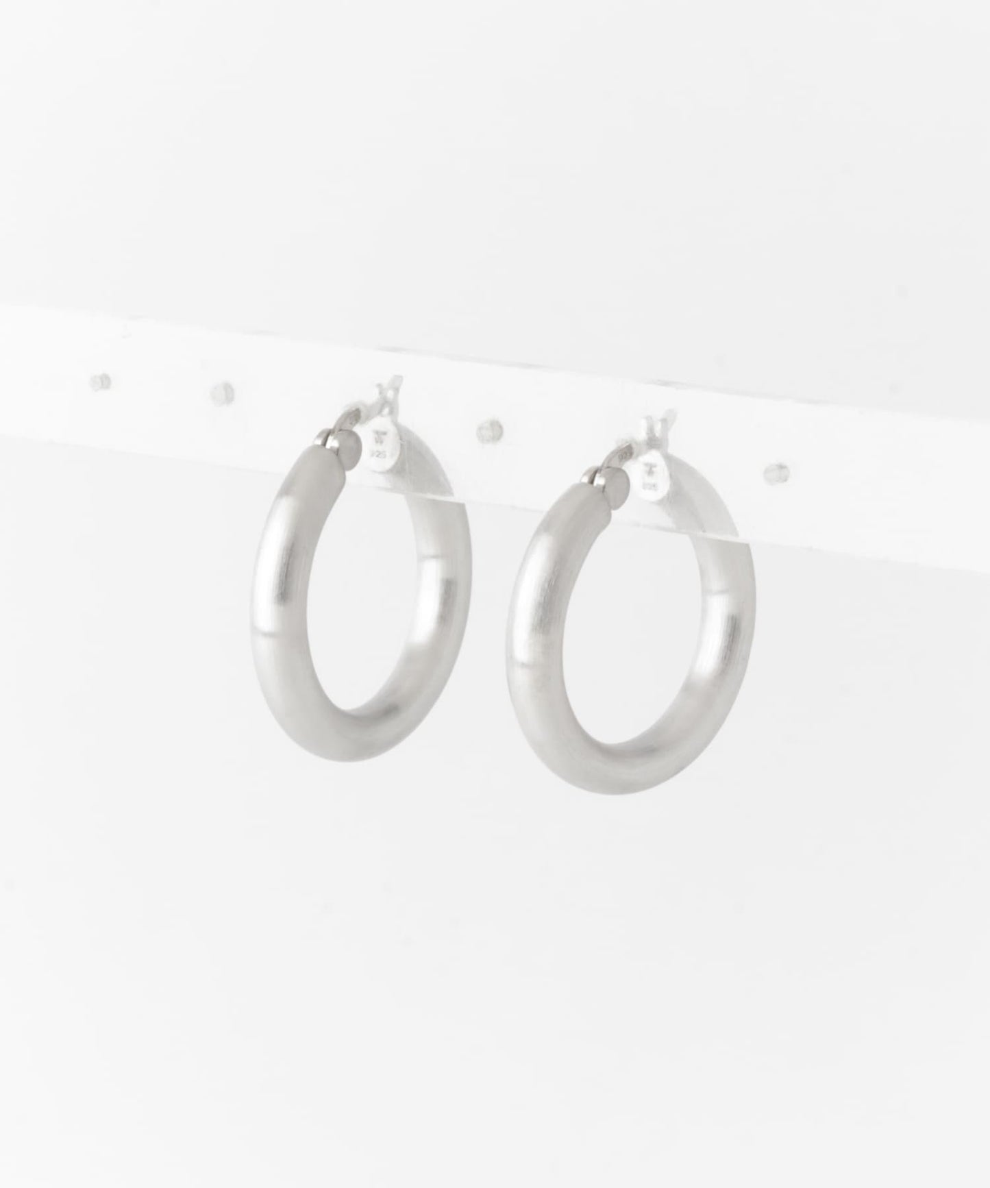 TOM WOOD Hoops ThickSatin Medium