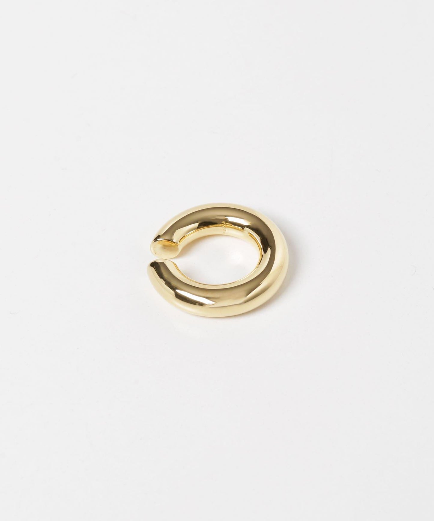 TOM WOOD Chunky Ear Cuff Gold M