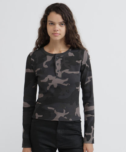 DAILY WOMAN RIB CAMO L/S HENLEY NECK T-SHIRT