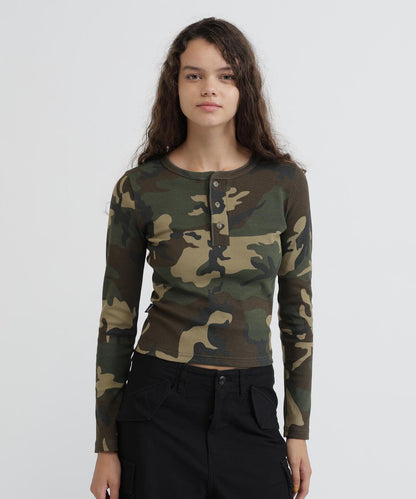 DAILY WOMAN RIB CAMO L/S HENLEY NECK T-SHIRT