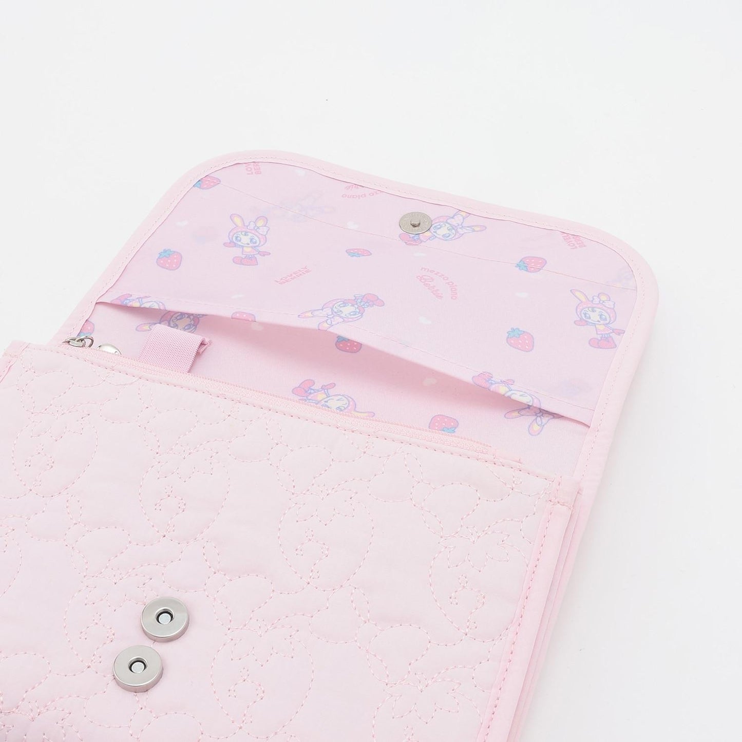 【商品】【Baby Berie醬】草莓絎縫 母子手冊多功能收納包