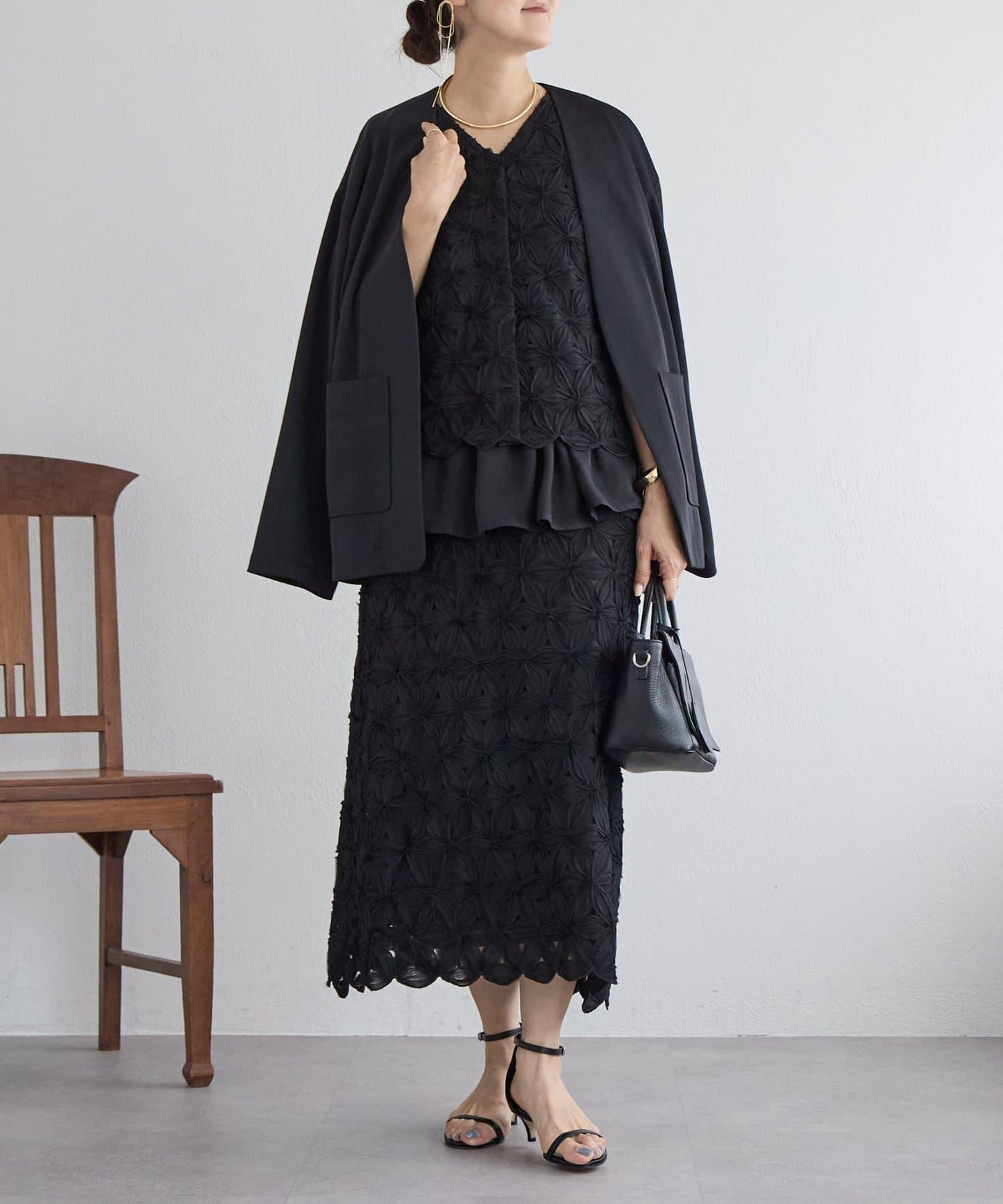 LIVETART 碎花刺繡半身裙