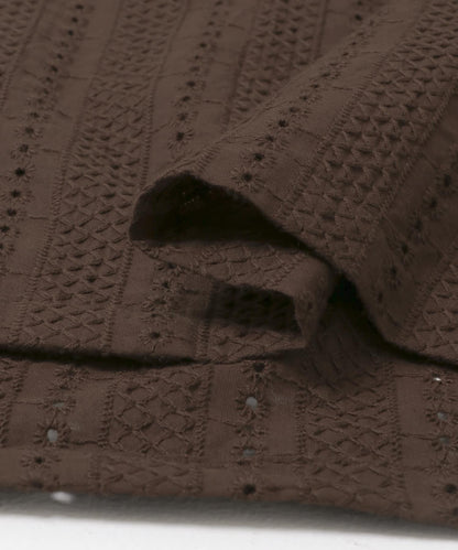蕾絲刺繡短袖襯衫