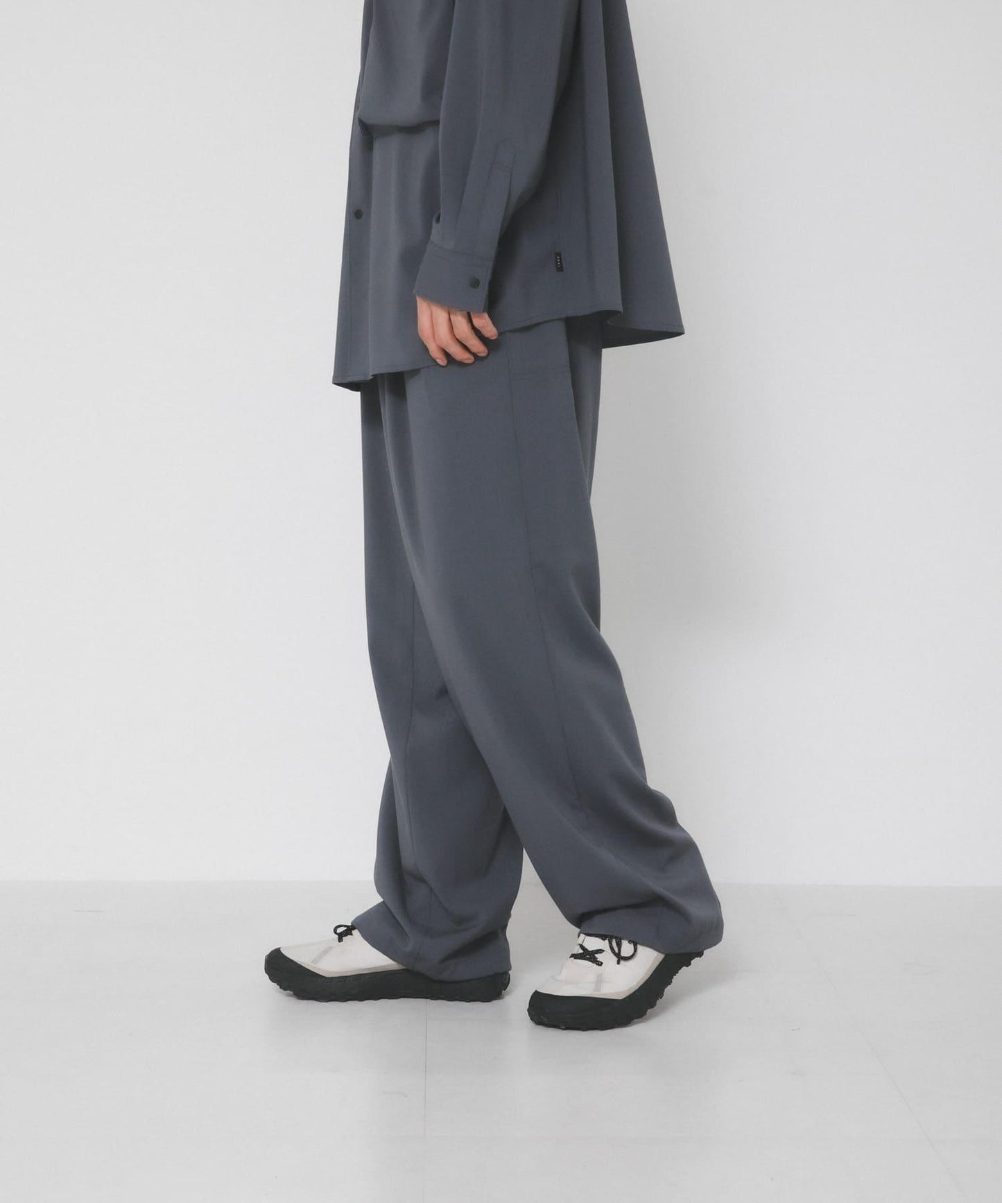 UV防曬 靜電防止 易打理 SMOOTH WOOLYLIKE EZ長褲