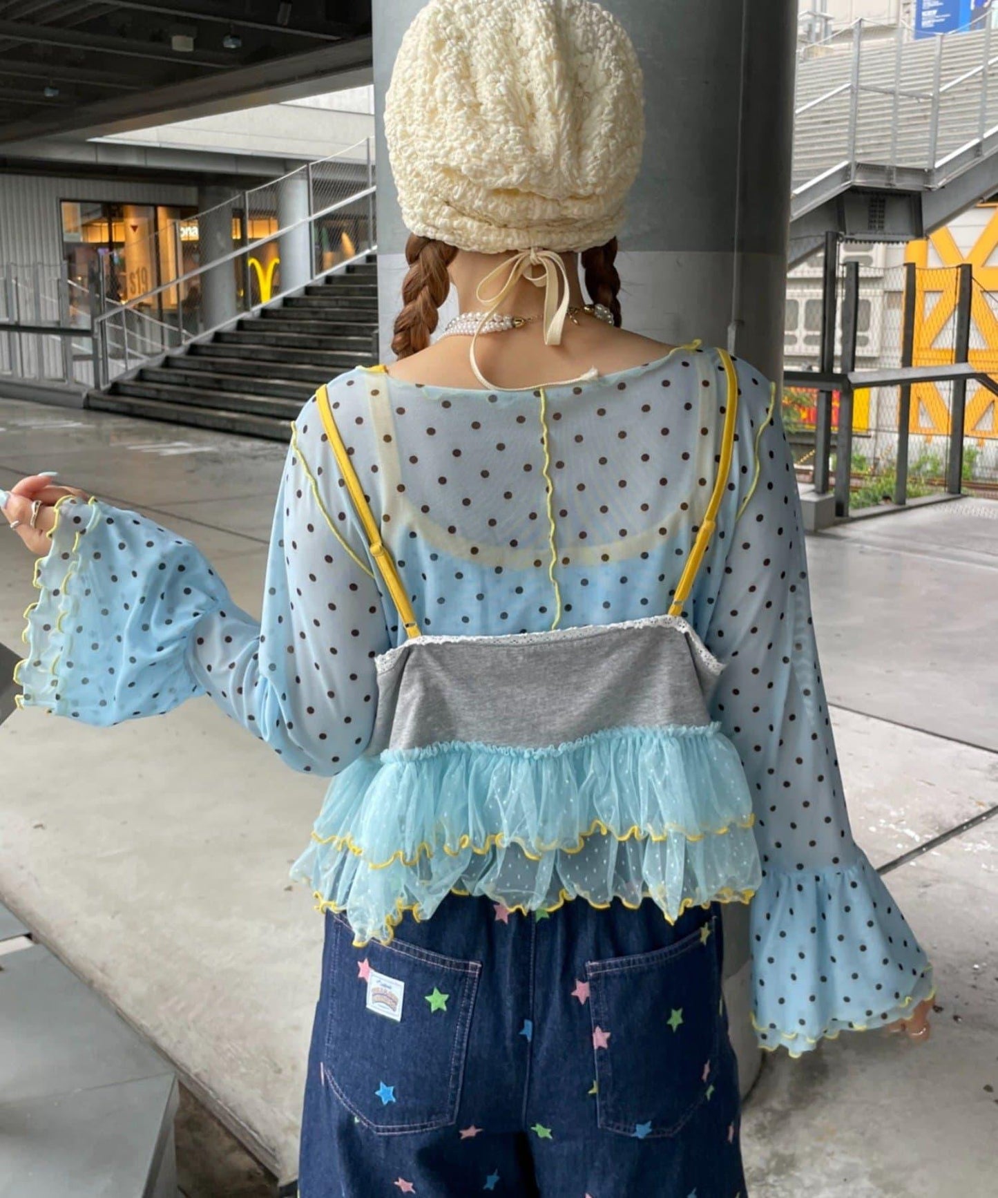 HELLO.SANFRANCISCO 印花Logo薄紗吊帶背心
