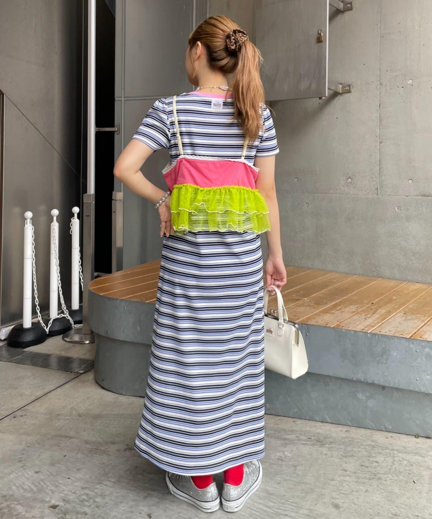 HELLO.SANFRANCISCO 印花Logo薄紗吊帶背心