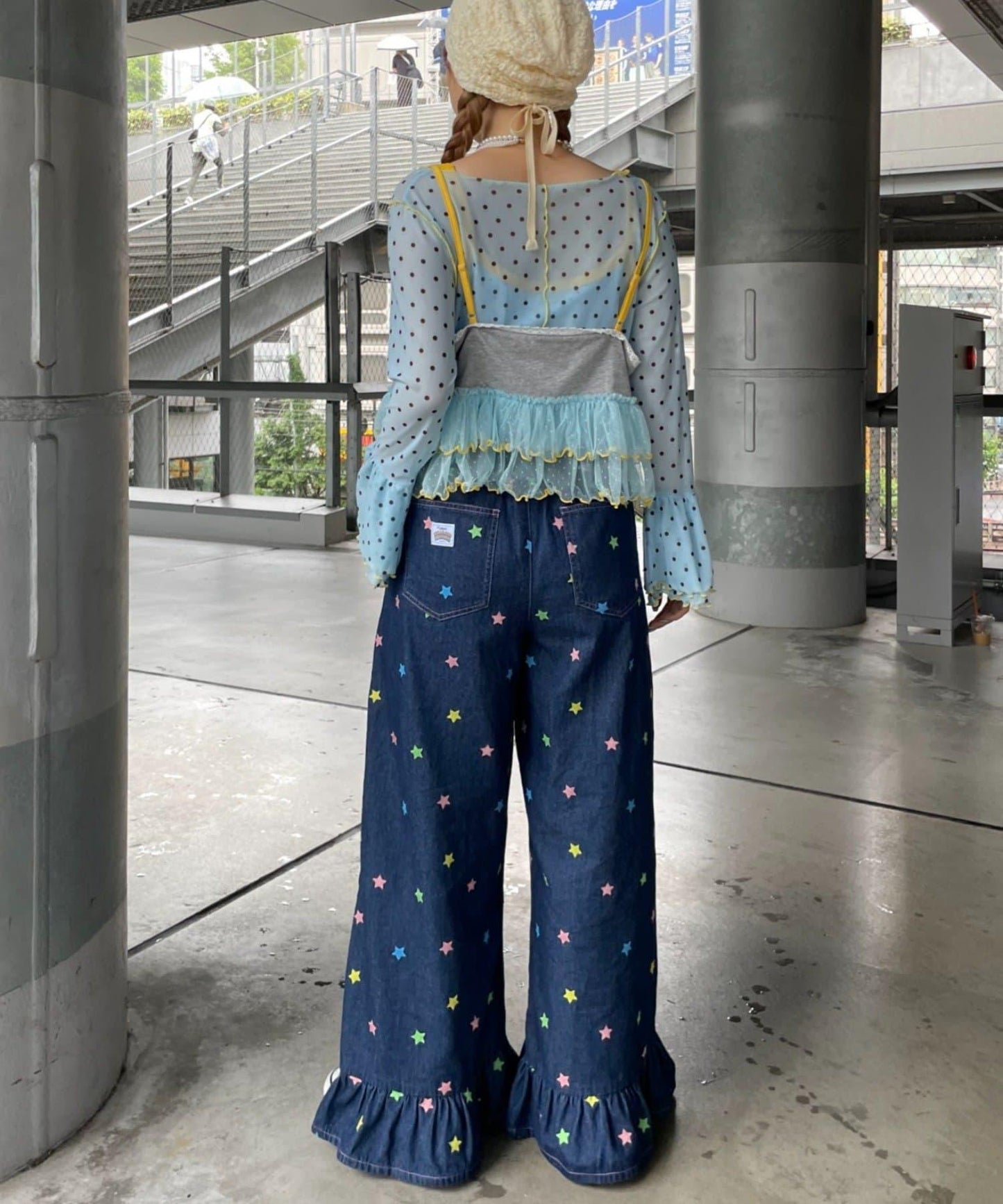 HELLO.SANFRANCISCO 印花Logo薄紗吊帶背心