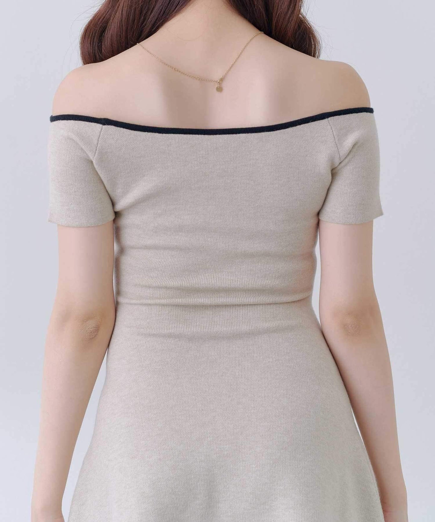 Belle Charme Logo針織喇叭連衣裙