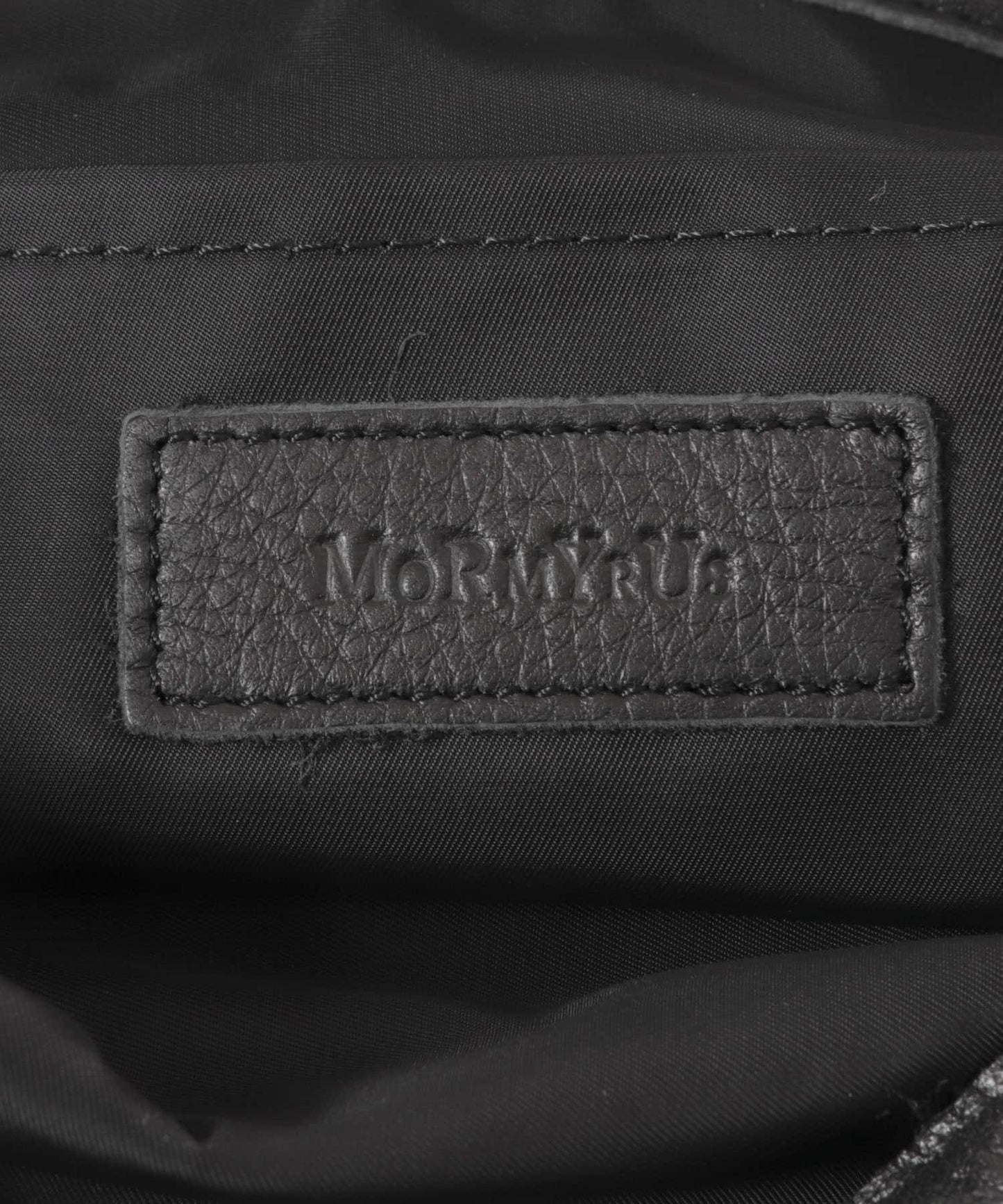 MORMYRUS 抽繩斜挎包