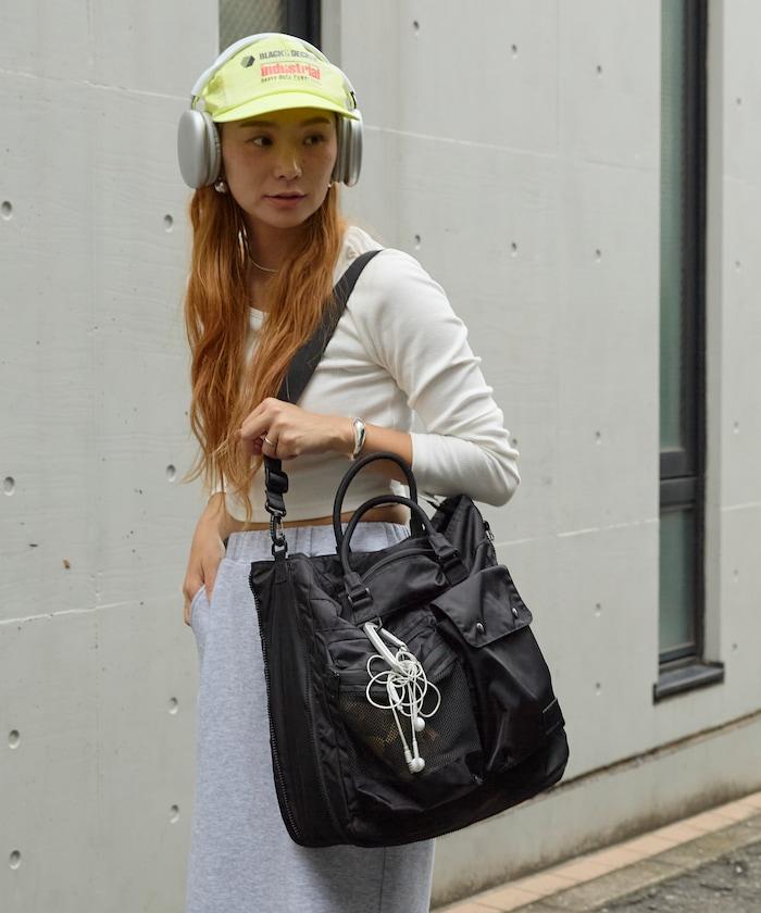 EXPANDER HELMET TOTE BAG