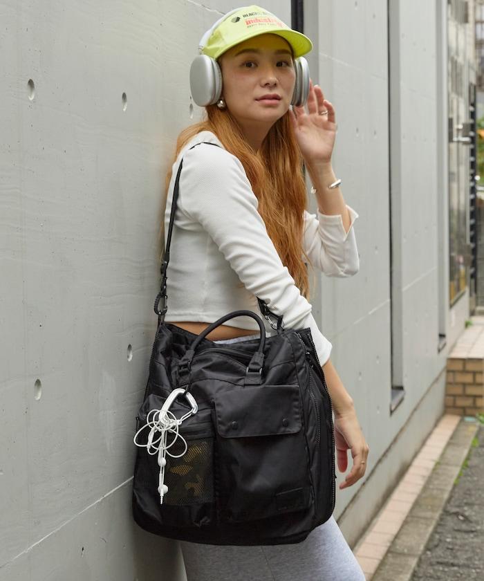 EXPANDER HELMET TOTE BAG