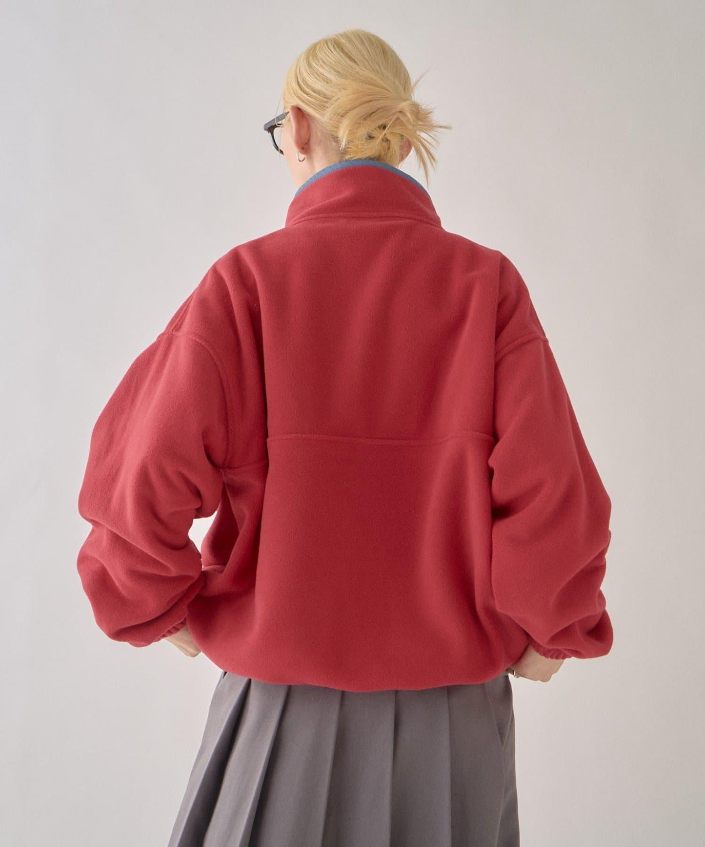 DISCUS 聯名 Oversize 抽繩下襬抓絨套頭衫