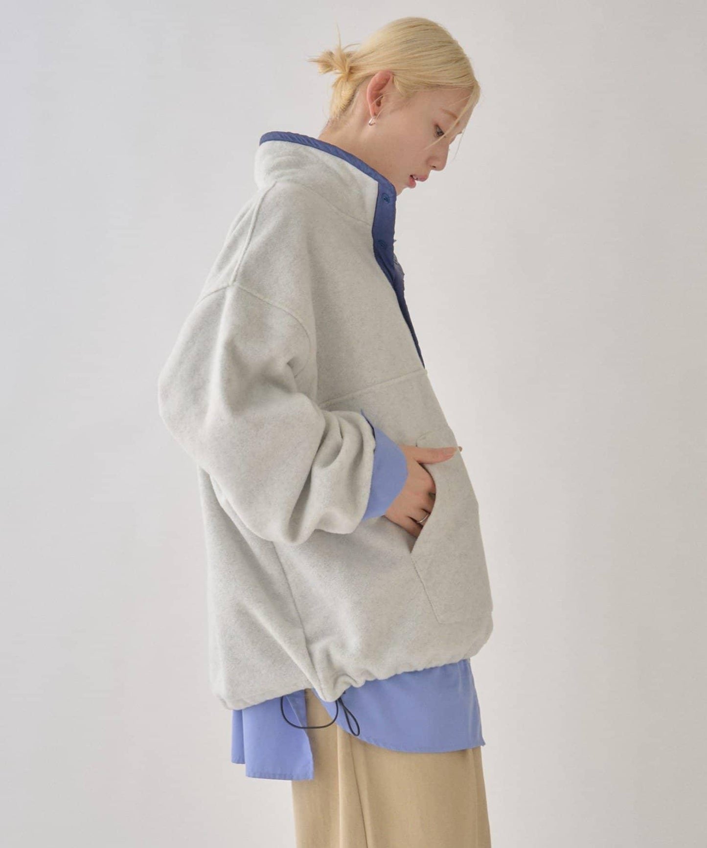 DISCUS 聯名 Oversize 抽繩下襬抓絨套頭衫